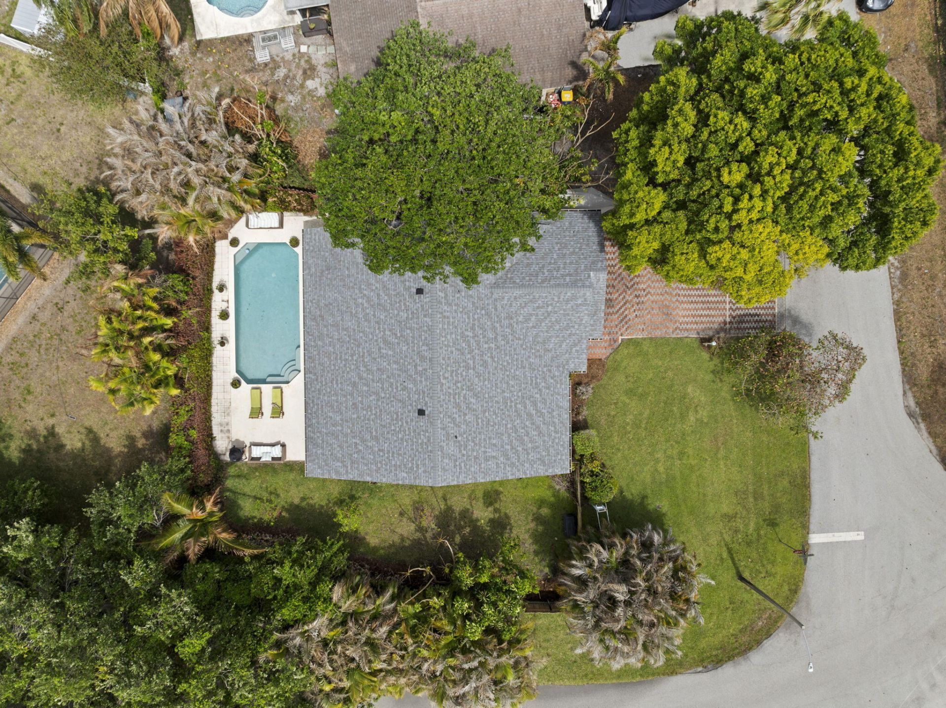 1904 NE Avenida Dracaena, Jensen Beach, FL 34957 Photo