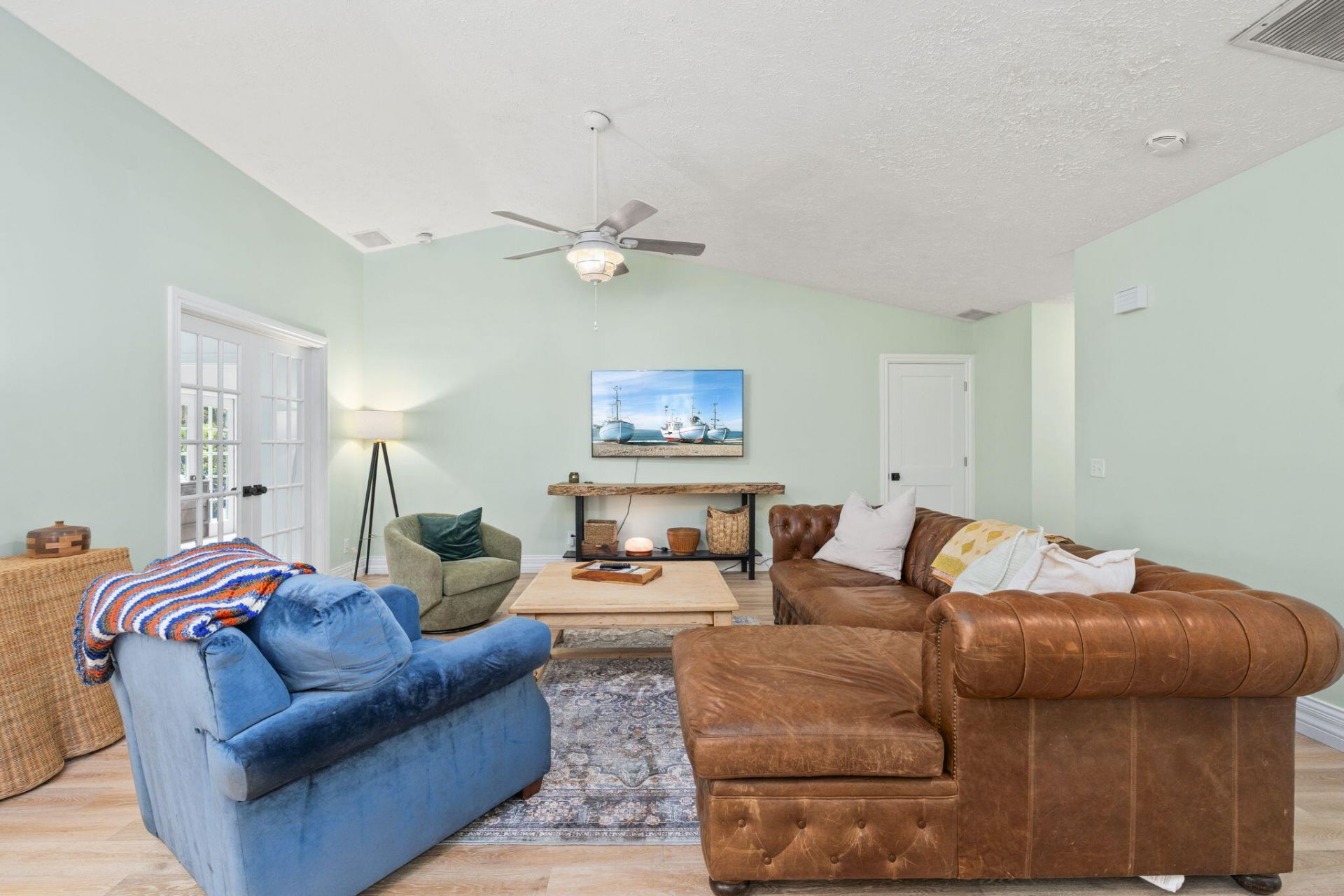 1904 NE Avenida Dracaena, Jensen Beach, FL 34957 Photo