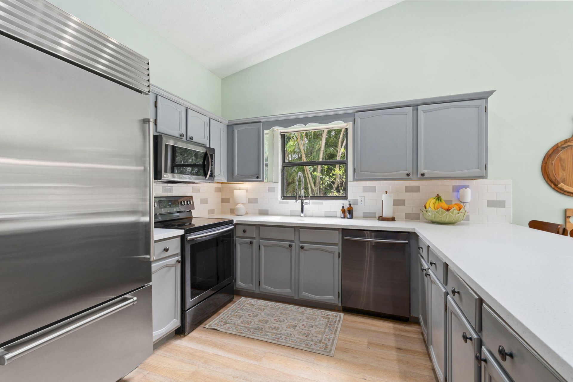 1904 NE Avenida Dracaena, Jensen Beach, FL 34957 Photo