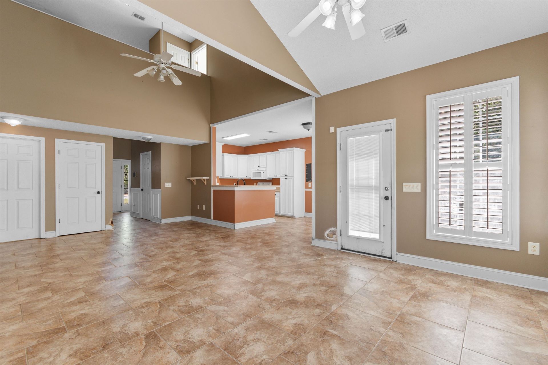 2356 Covington Dr.  Photo 12