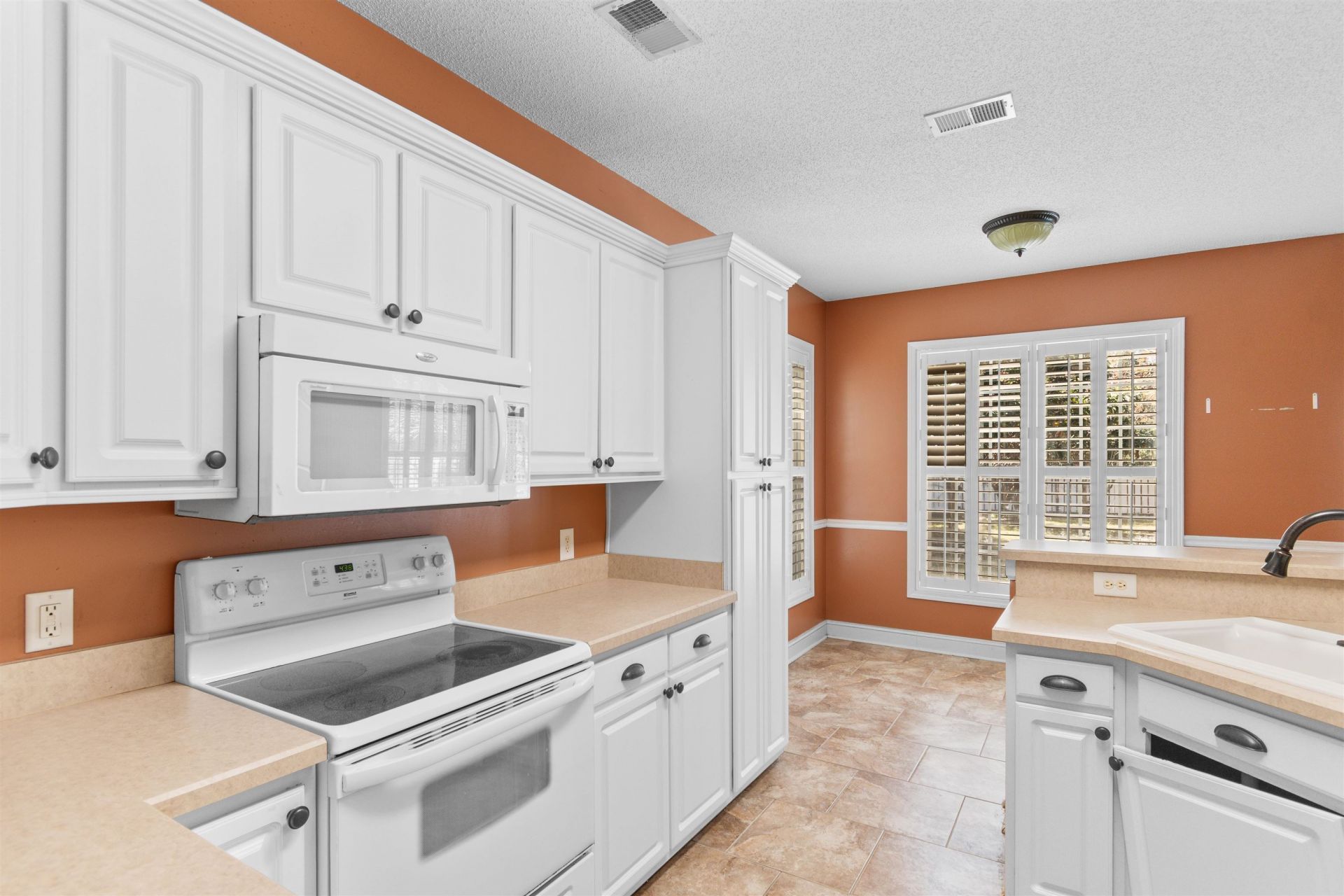 2356 Covington Dr.  Photo 17