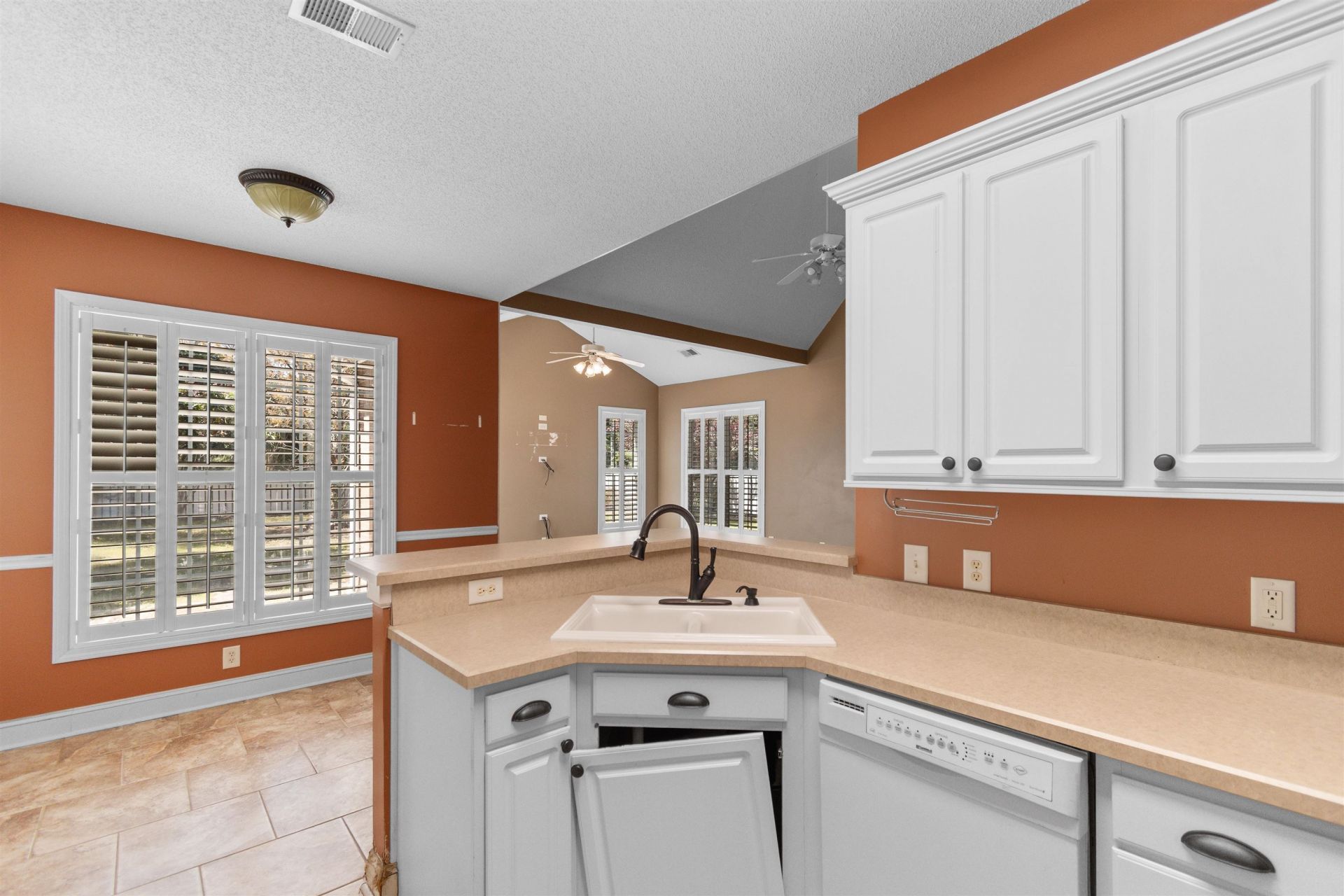 2356 Covington Dr.  Photo 18