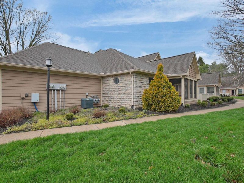 16 Stone House Place, Newark, OH 43055 Photo 2