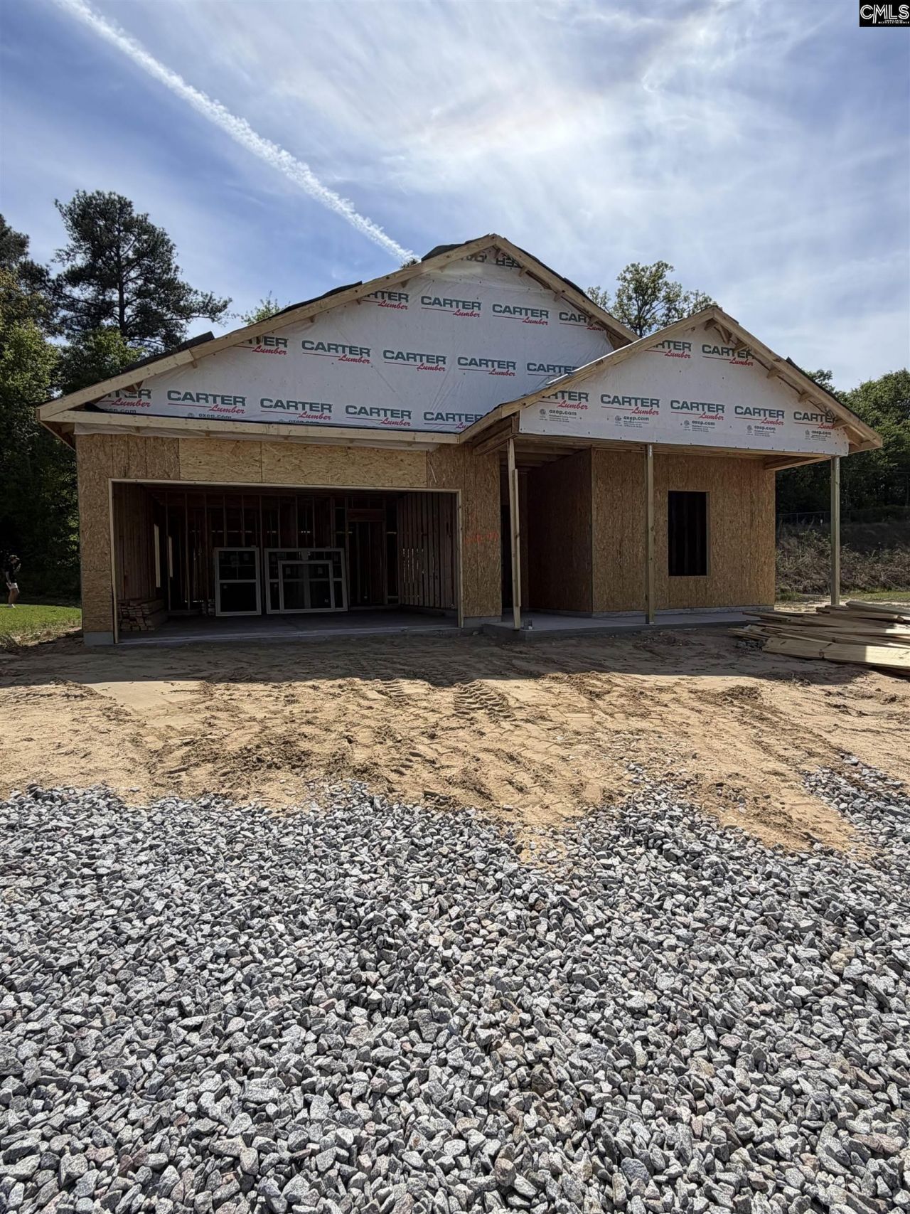 713 Samantha Street Photo 4