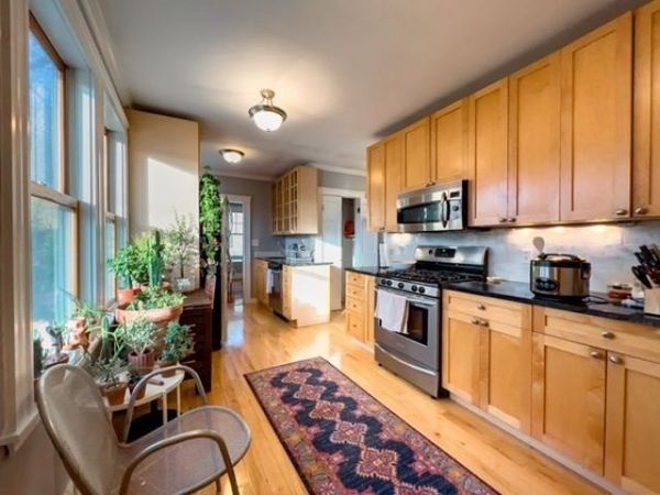 23 Goldsmith St, Unit 3, Boston, MA 02130