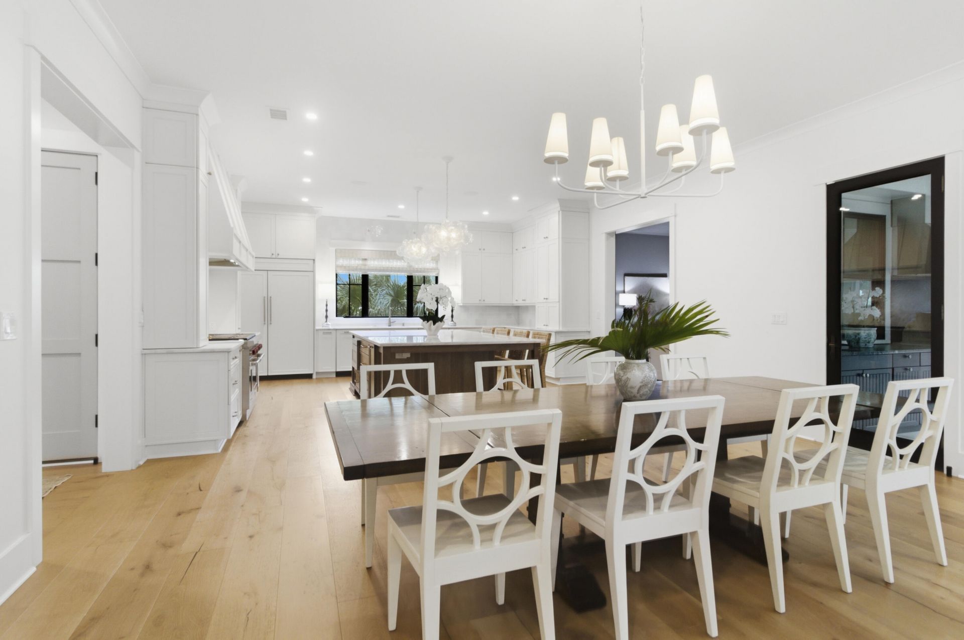 8 29th Avenue Photo 14