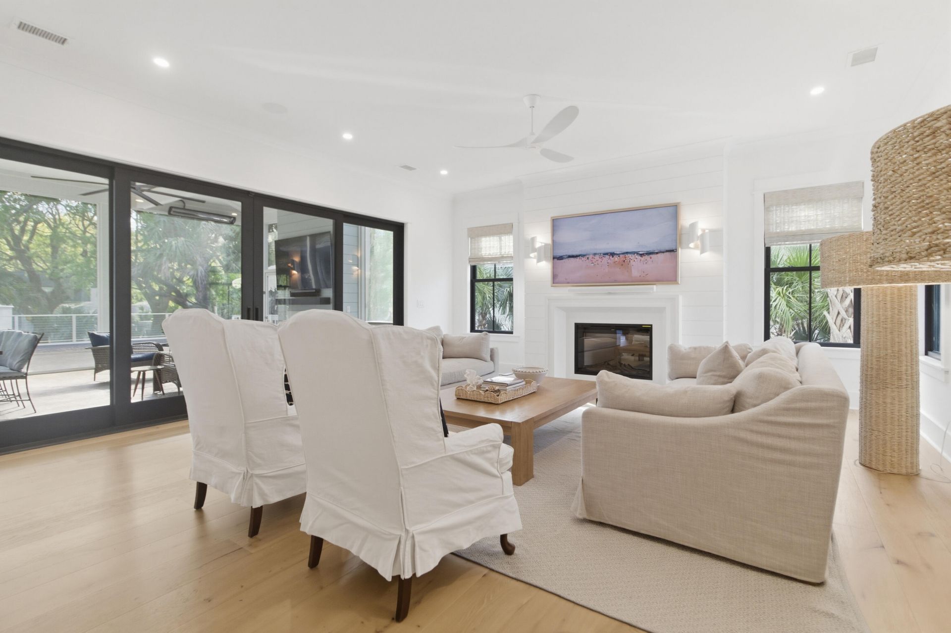 8 29th Avenue Photo 15