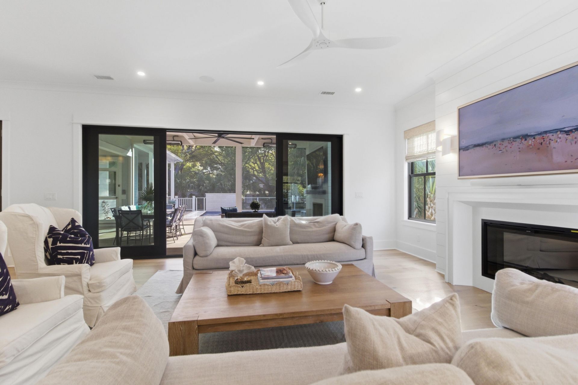 8 29th Avenue Photo 16