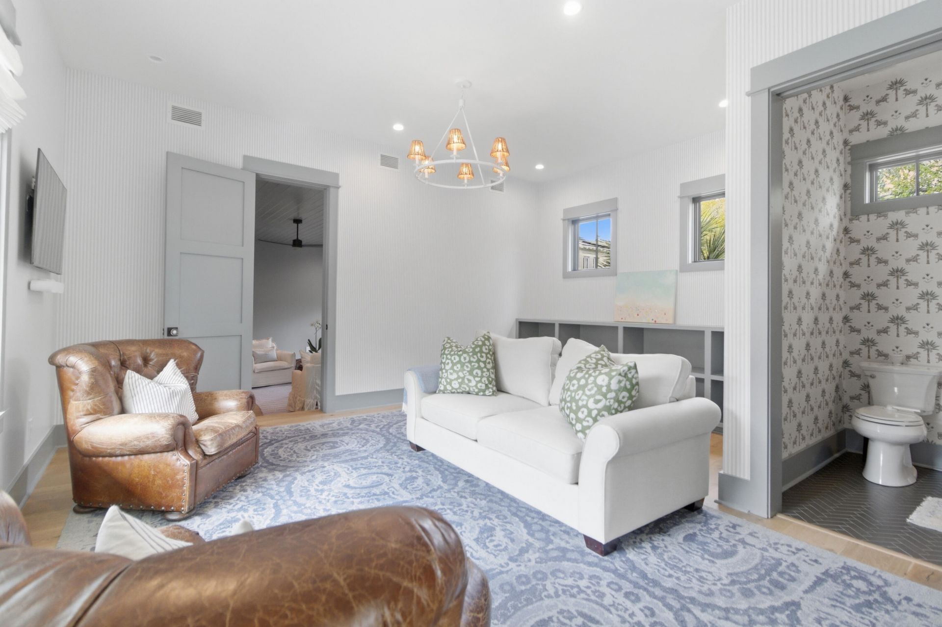 8 29th Avenue Photo 23