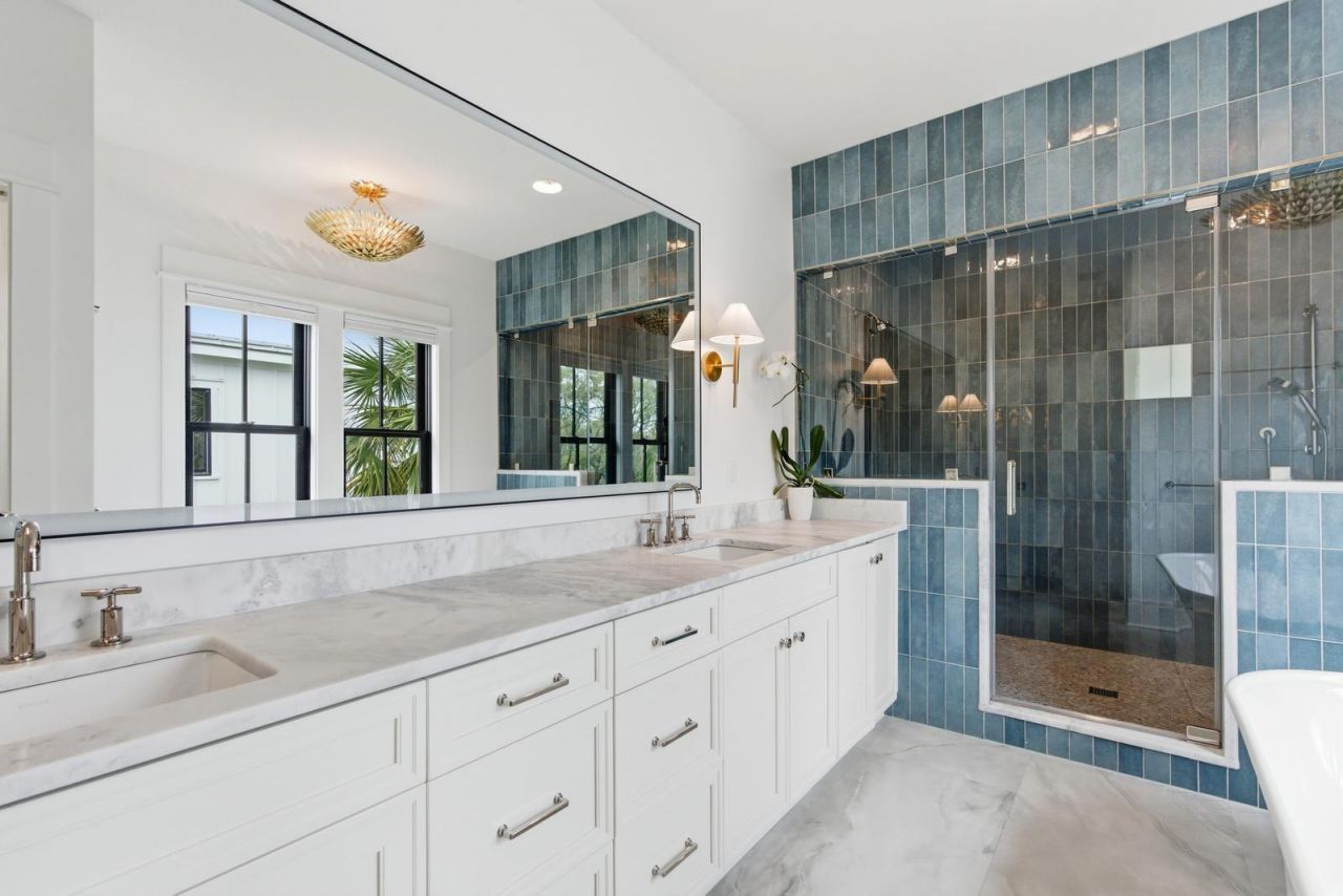 8 29th Avenue Photo 42