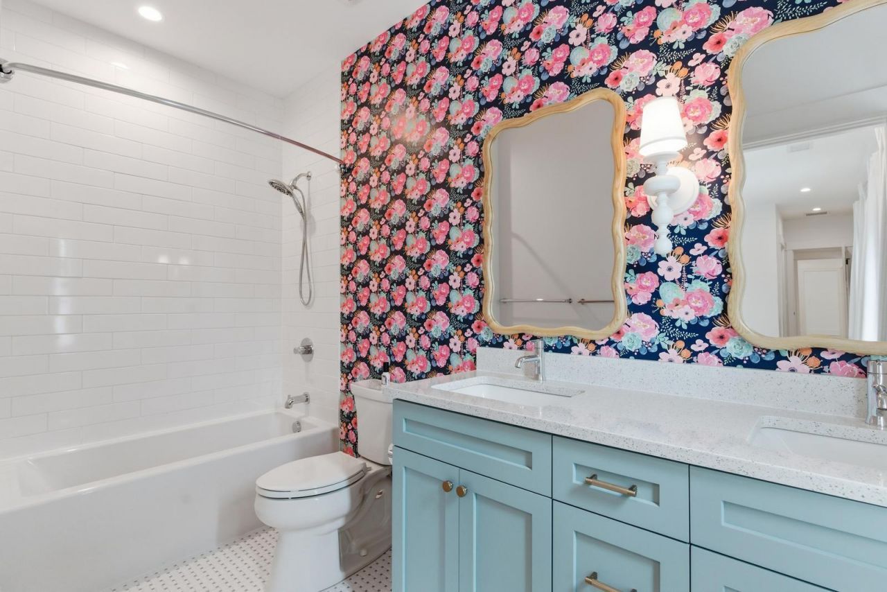 8 29th Avenue Photo 50