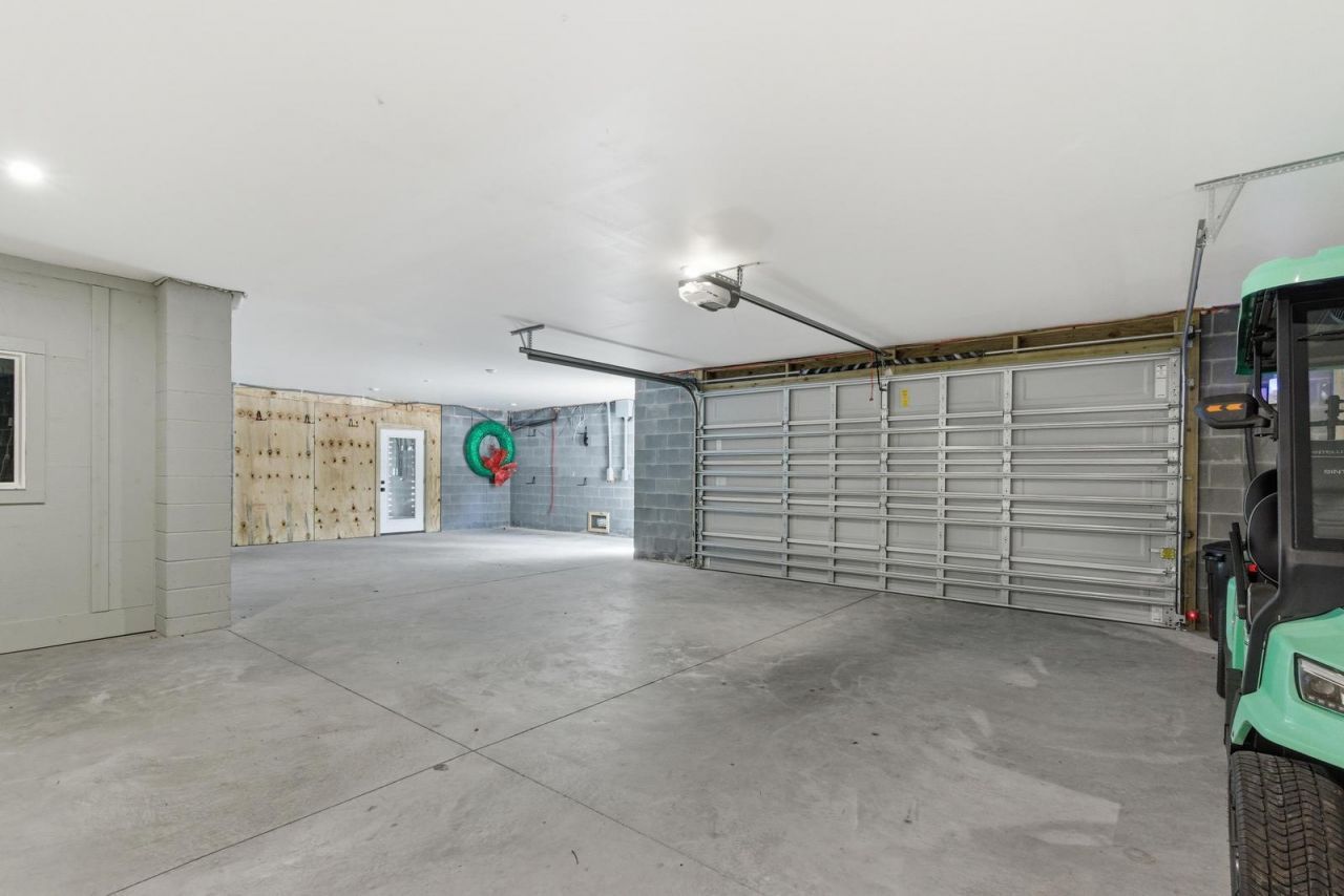 8 29th Avenue Photo 59