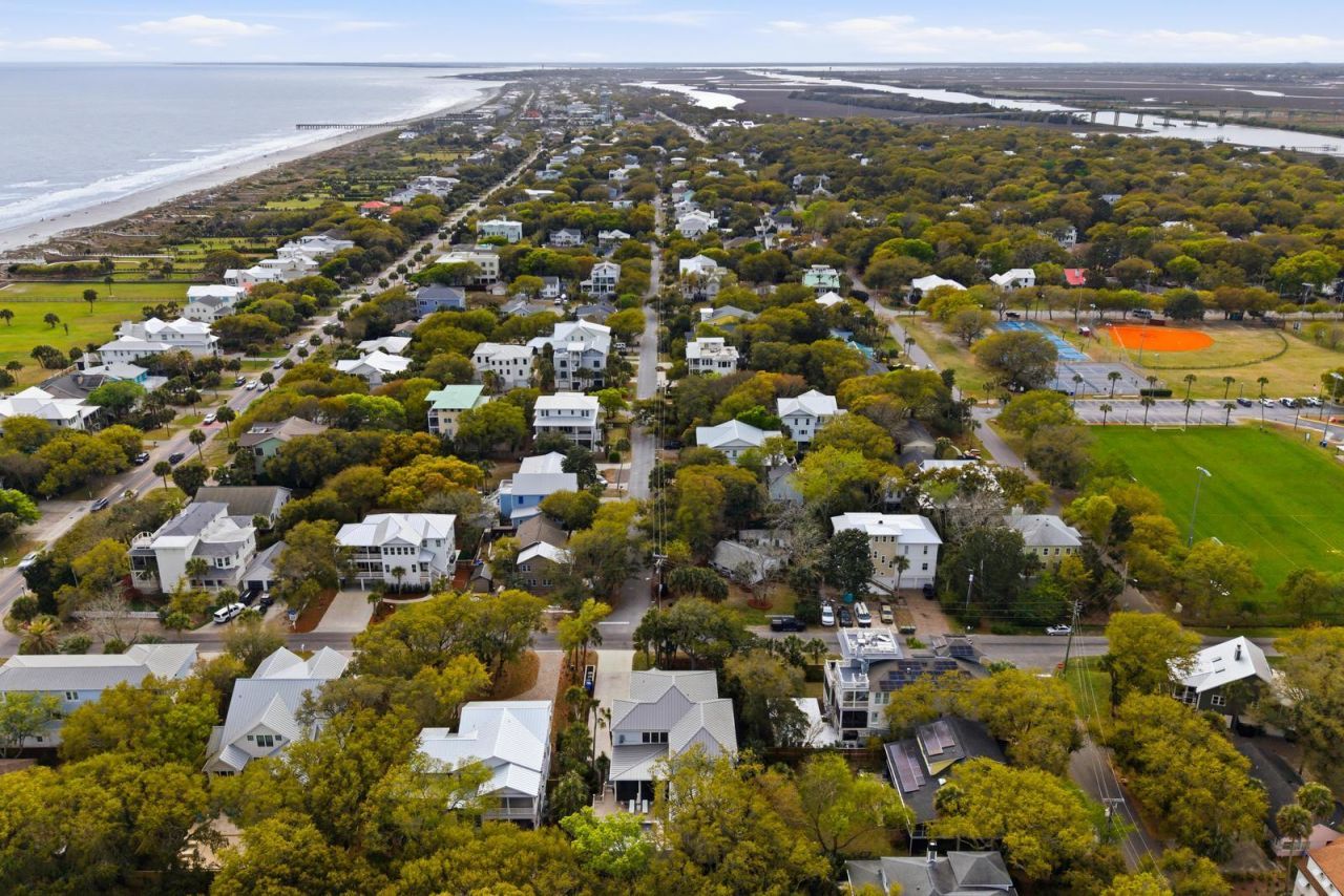 8 29th Avenue Photo 66