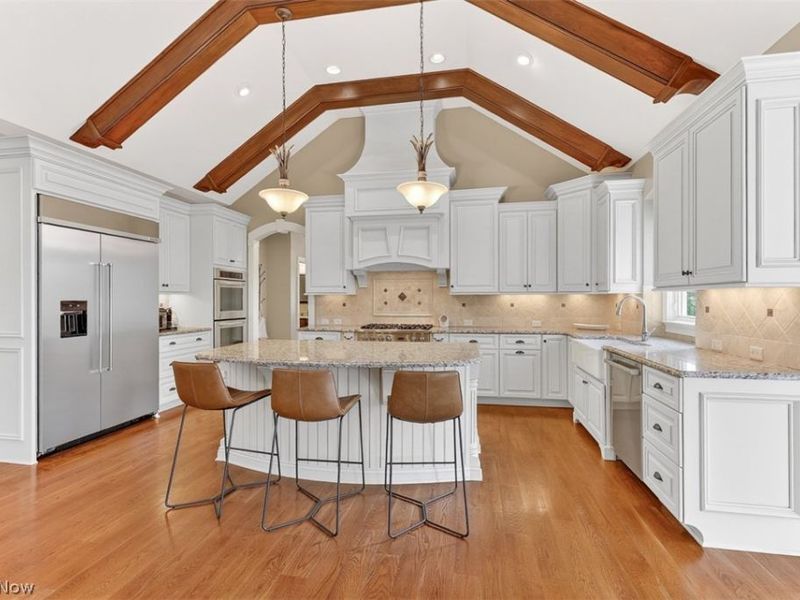 7565 Cottonwood Trail , Chagrin Falls, OH 44023 Photo 12