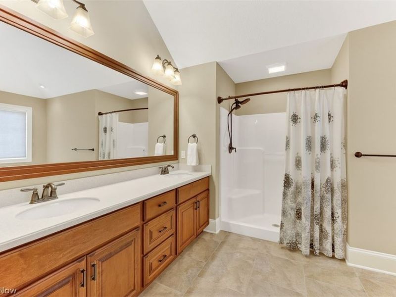 7565 Cottonwood Trail , Chagrin Falls, OH 44023 Photo 30