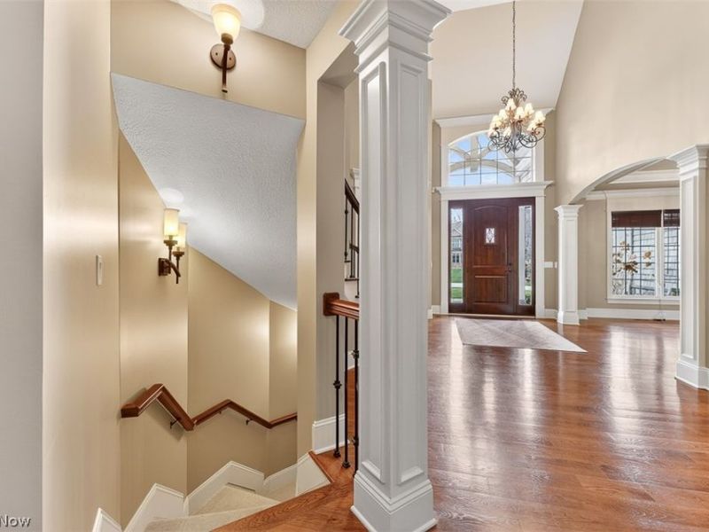 7565 Cottonwood Trail , Chagrin Falls, OH 44023 Photo 4