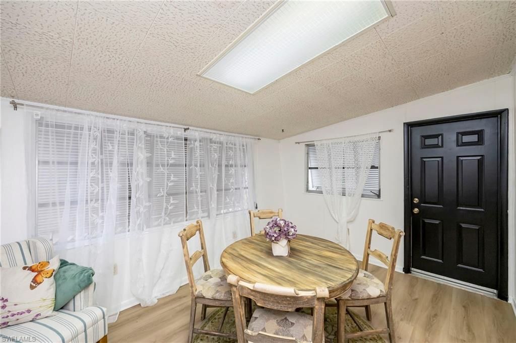 2261 11th St N, Naples, FL 34103 Photo