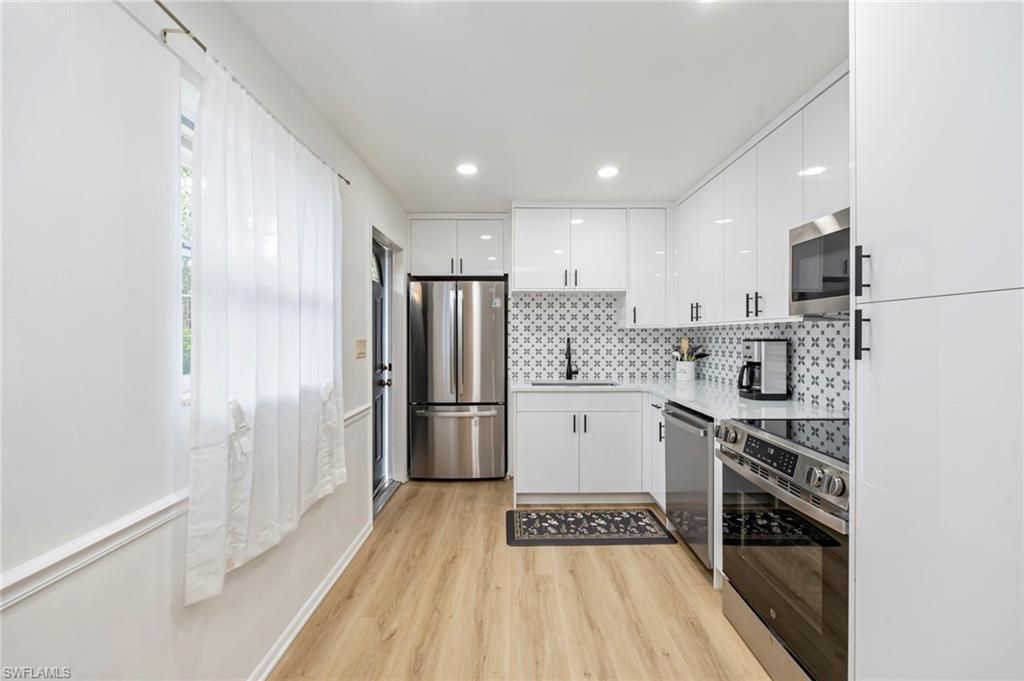 2261 11th St N, Naples, FL 34103 Photo