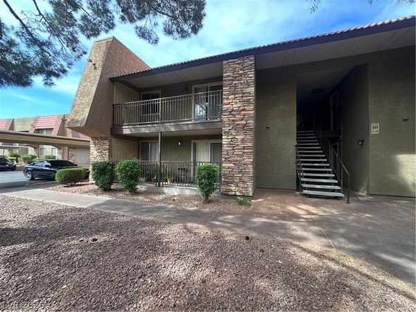 4320 Sandy River Drive , Unit 96, Las Vegas, NV 89103
