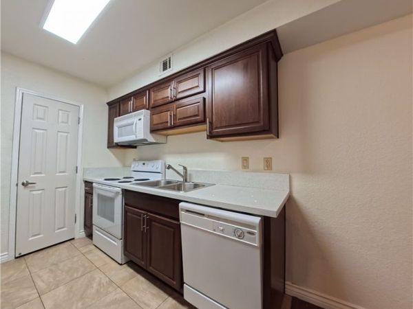 2606 S Durango Drive , Unit 134, Las Vegas, NV 89117