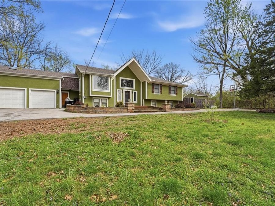 Property Image 4