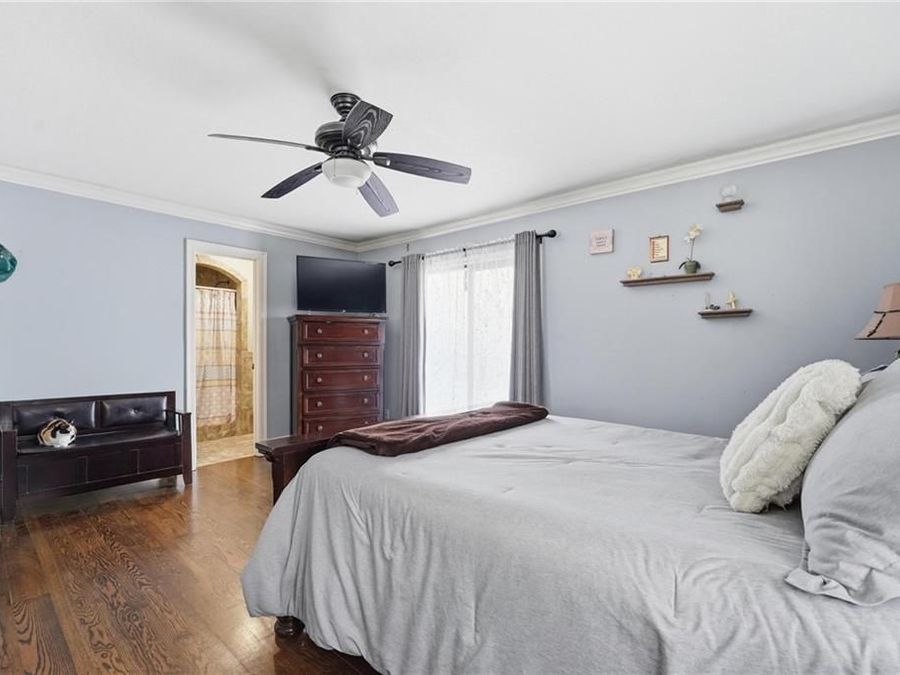 Property Image 43