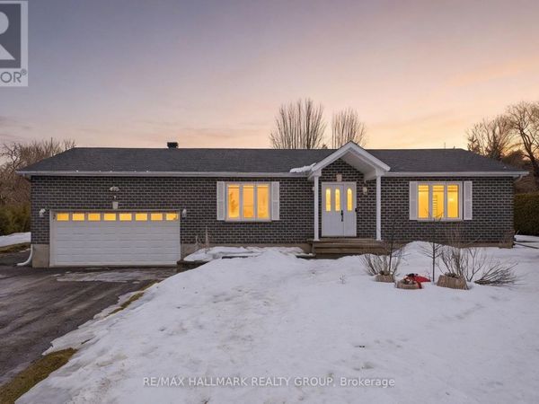 2740 Lockwood Lane , Ottawa, ON K4C1B6