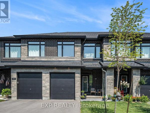 147 Wabikon Crescent , Ottawa, ON K1X0H8