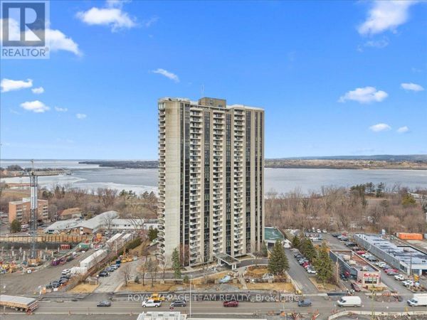 1025 Richmond Road , Unit 204, Ottawa, ON K2B8G8