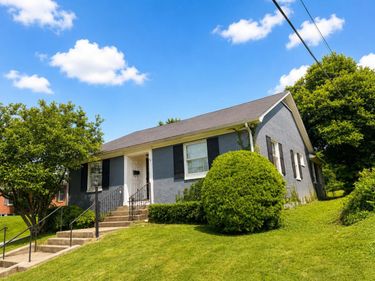 104 Reservoir Road, Frankfort, KY 40601