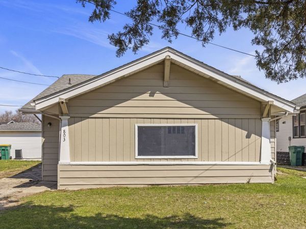 803 1st Avenue, Joliet, IL 60433