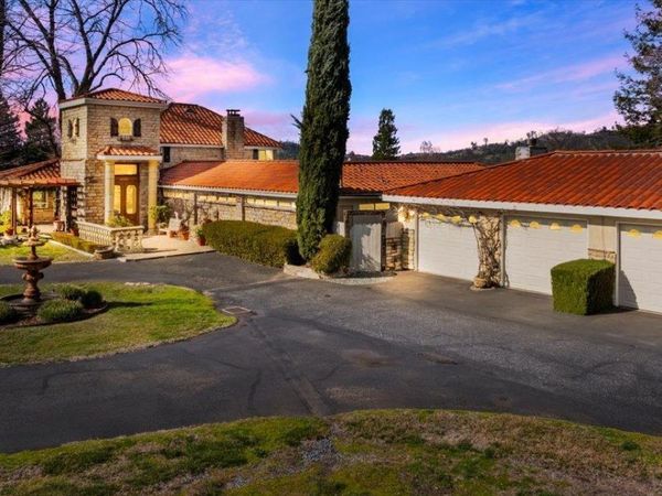 6525 Curtola Ranch Rd, Auburn, CA 95602