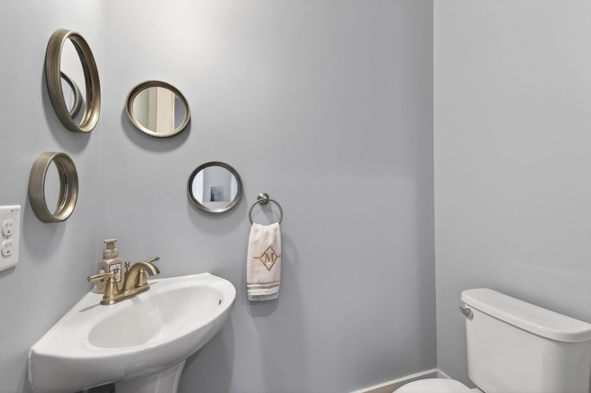 3586 Backshore Drive Photo 16