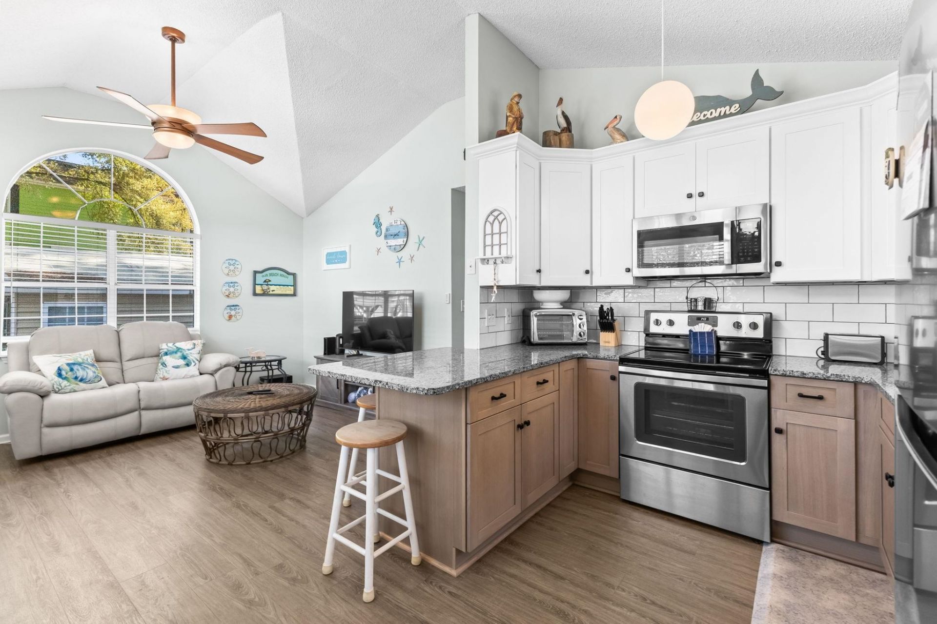 6001 - 1713 S Kings Hwy.  Photo 15