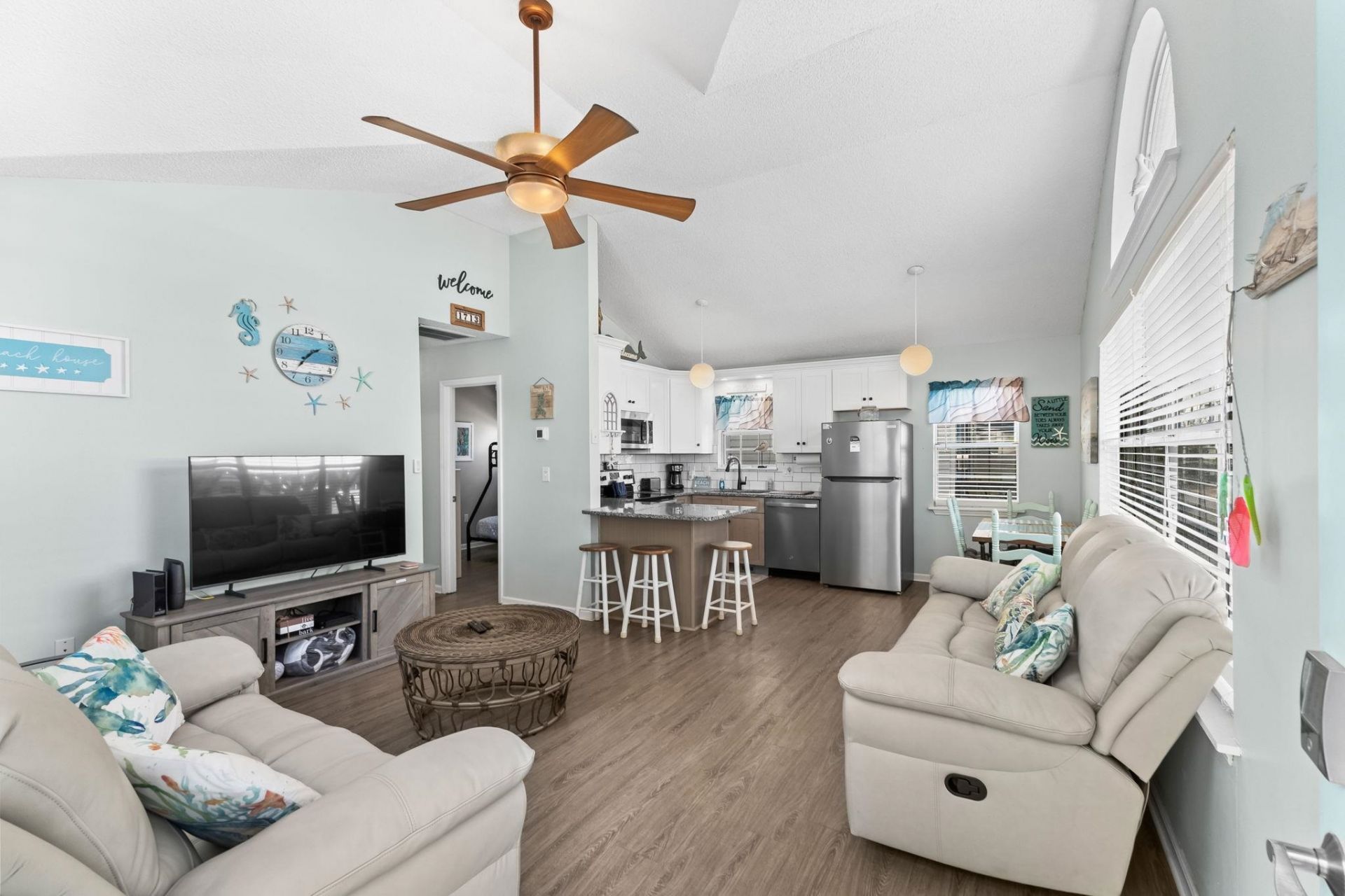 6001 - 1713 S Kings Hwy.  Photo 7