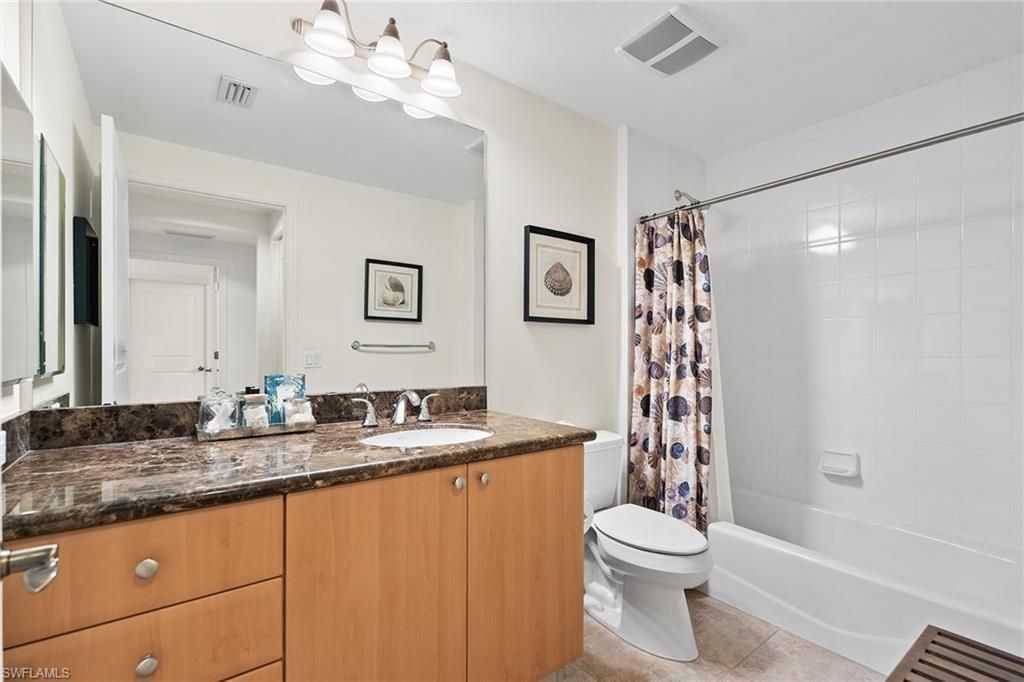 965 Sandpiper St, Unit J204, Naples, FL 34102 Photo