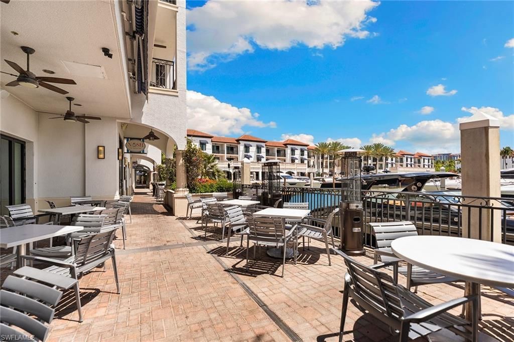 965 Sandpiper St, Unit J204, Naples, FL 34102 Photo