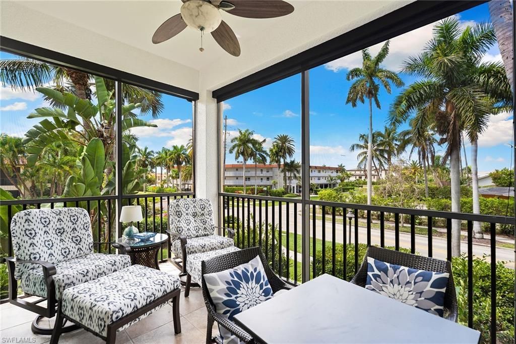 965 Sandpiper St, Unit J204, Naples, FL 34102 Photo