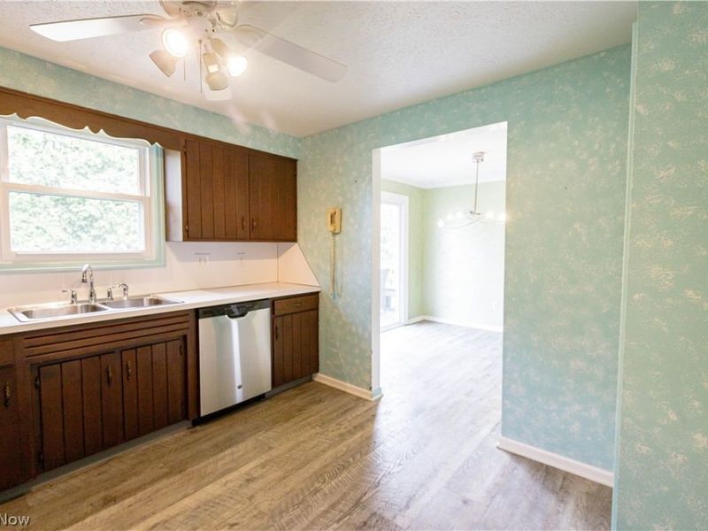 5383 Vermouth Street NW, North Canton, OH 44720 Photo 13