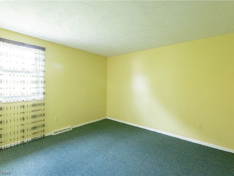 5383 Vermouth Street NW, North Canton, OH 44720 Photo 21