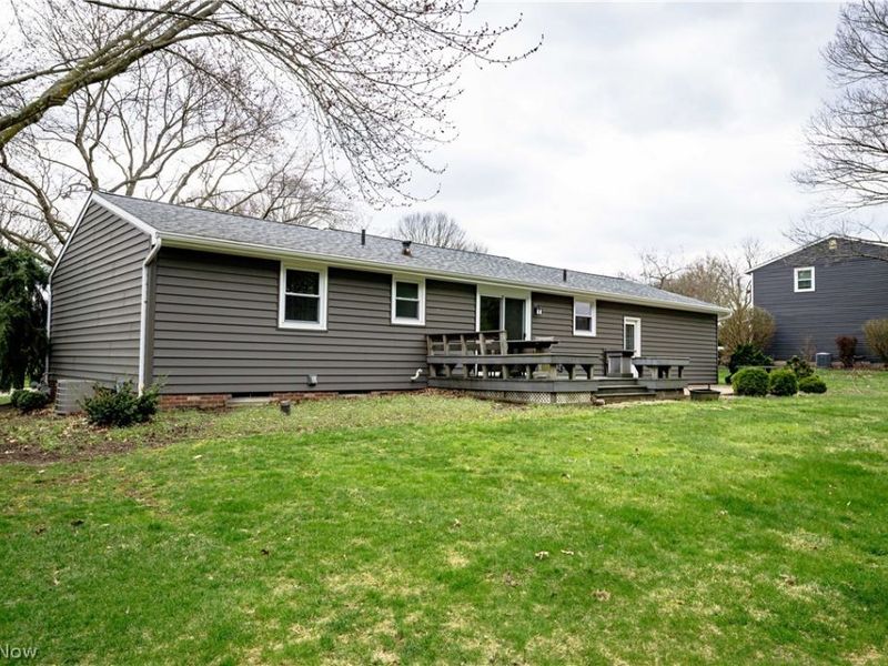 5383 Vermouth Street NW, North Canton, OH 44720 Photo 4