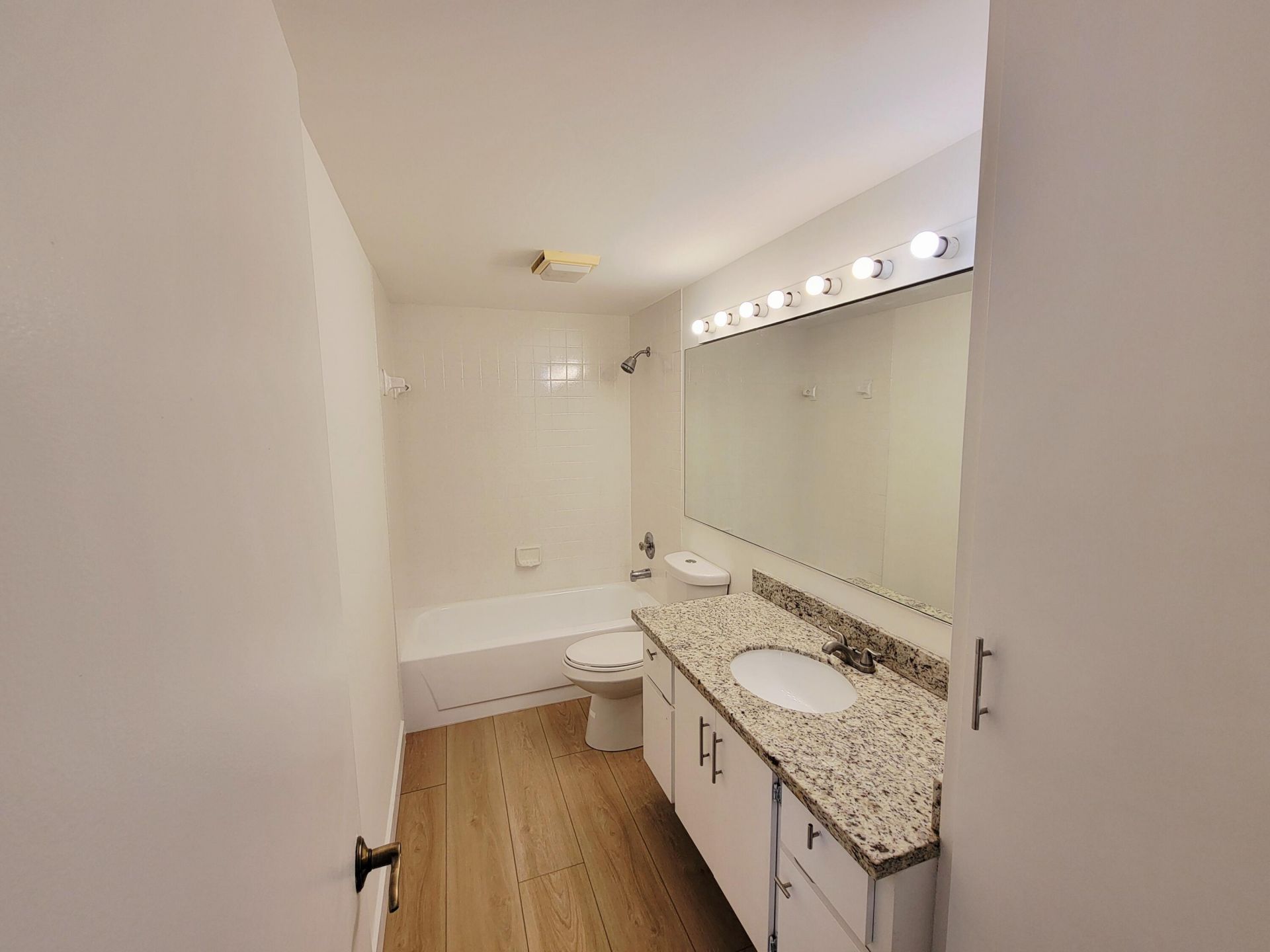 6407 64th Way, West Palm Beach, FL 33409 Photo