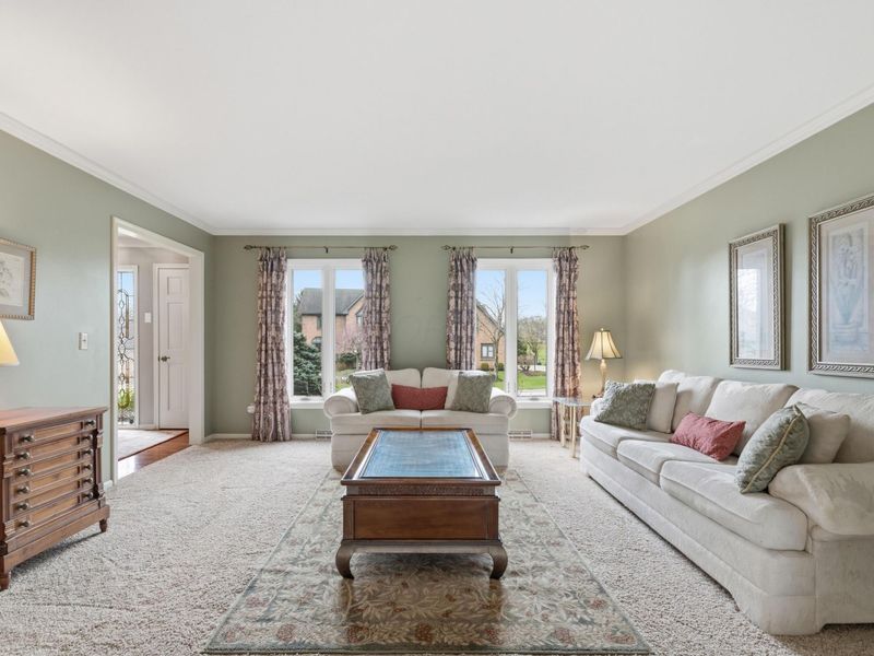 6190 Deeside Drive, Dublin, OH 43017 Photo 5