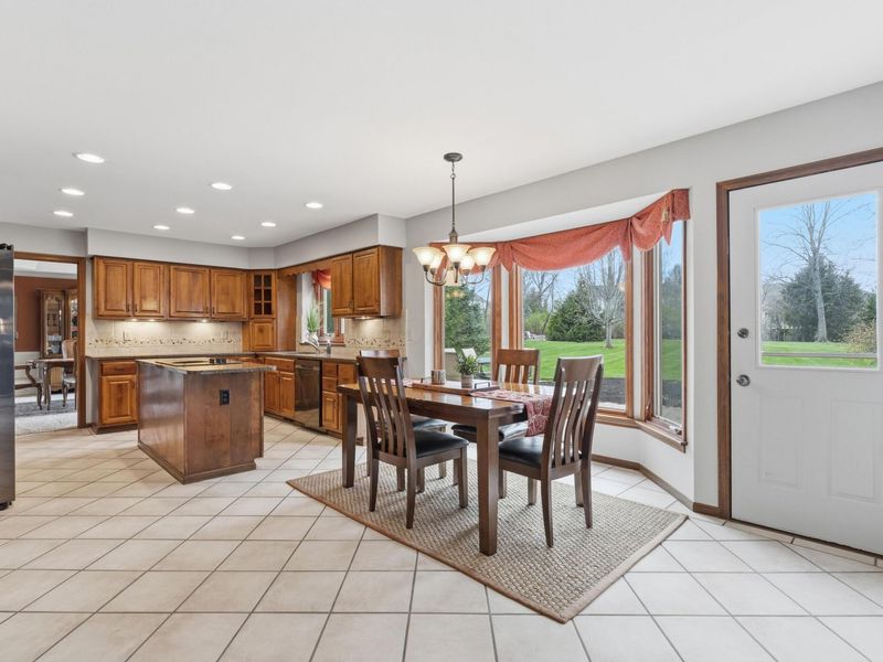 6190 Deeside Drive, Dublin, OH 43017 Photo 9