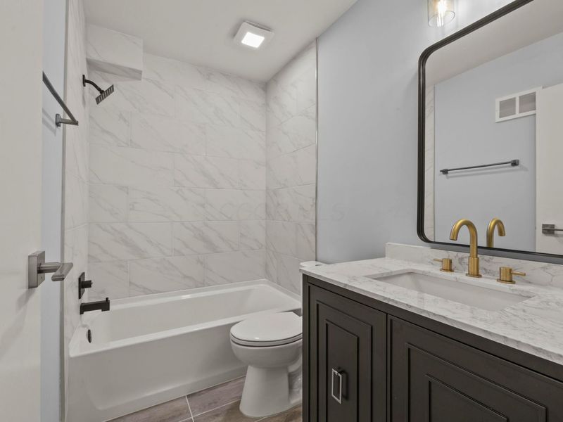 107 W Ticonderoga Drive , Unit D, Westerville, OH 43081 Photo 13