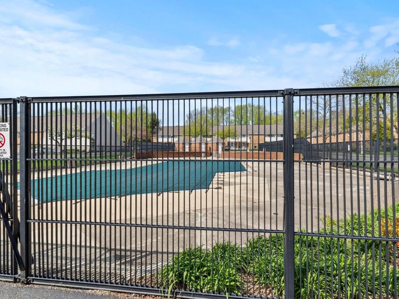 107 W Ticonderoga Drive , Unit D, Westerville, OH 43081 Photo 24