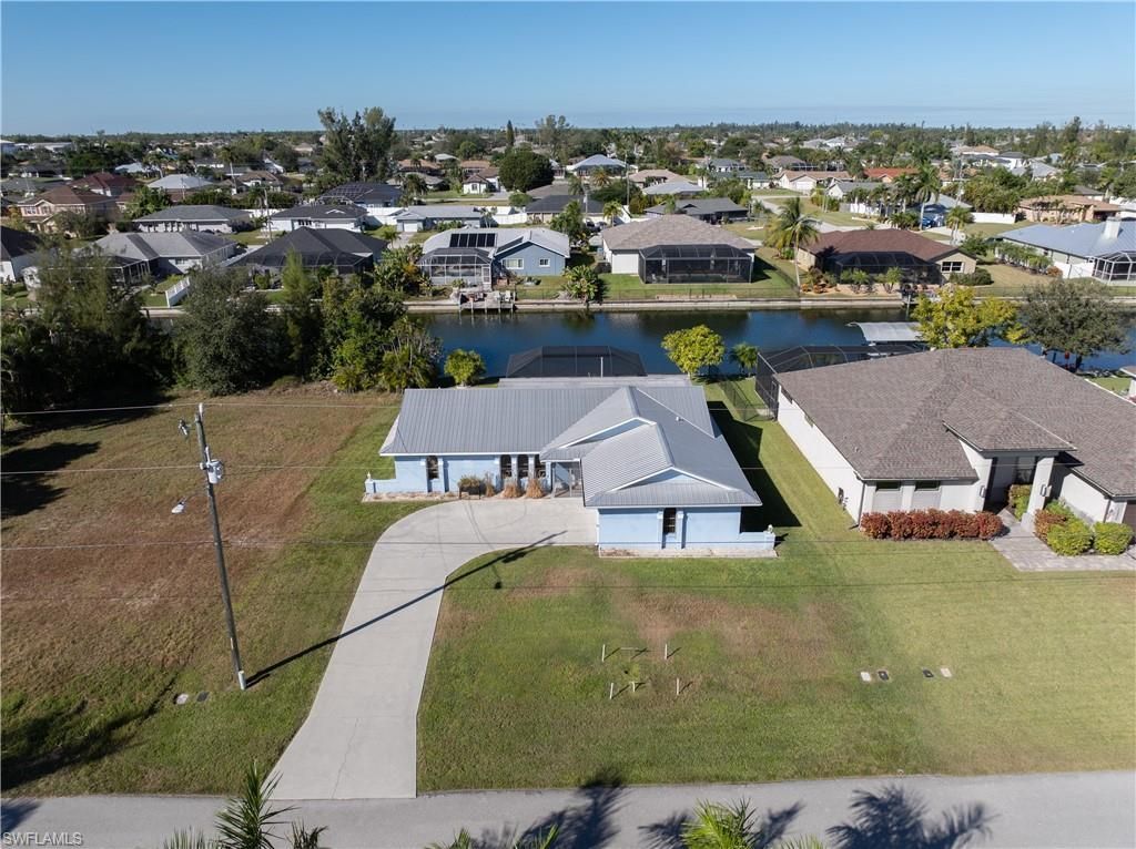 1402 SW 4th Ave, Cape Coral, FL 33991 Photo