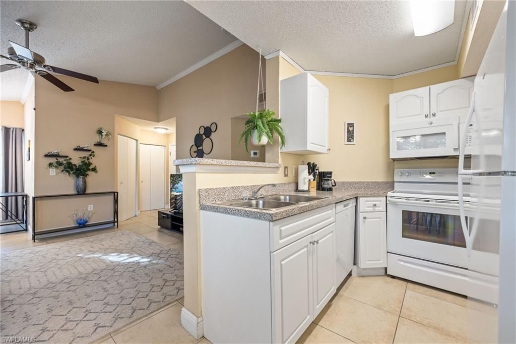 12550 Equestrian Cir, Unit 602, Fort Myers, FL 33907 Photo