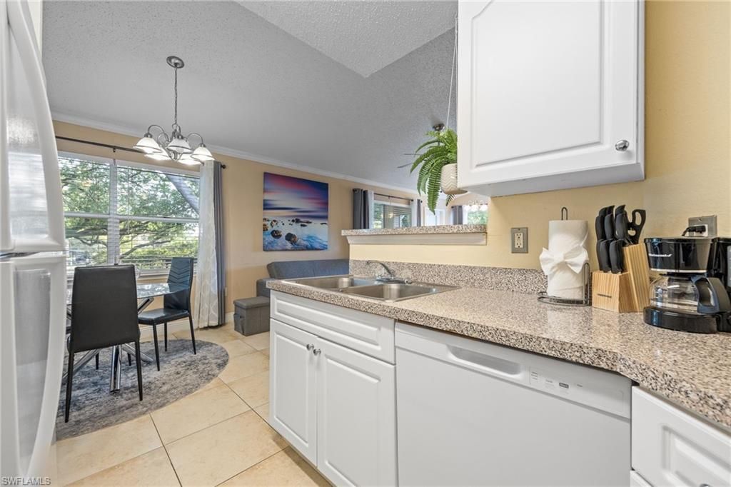 12550 Equestrian Cir, Unit 602, Fort Myers, FL 33907 Photo