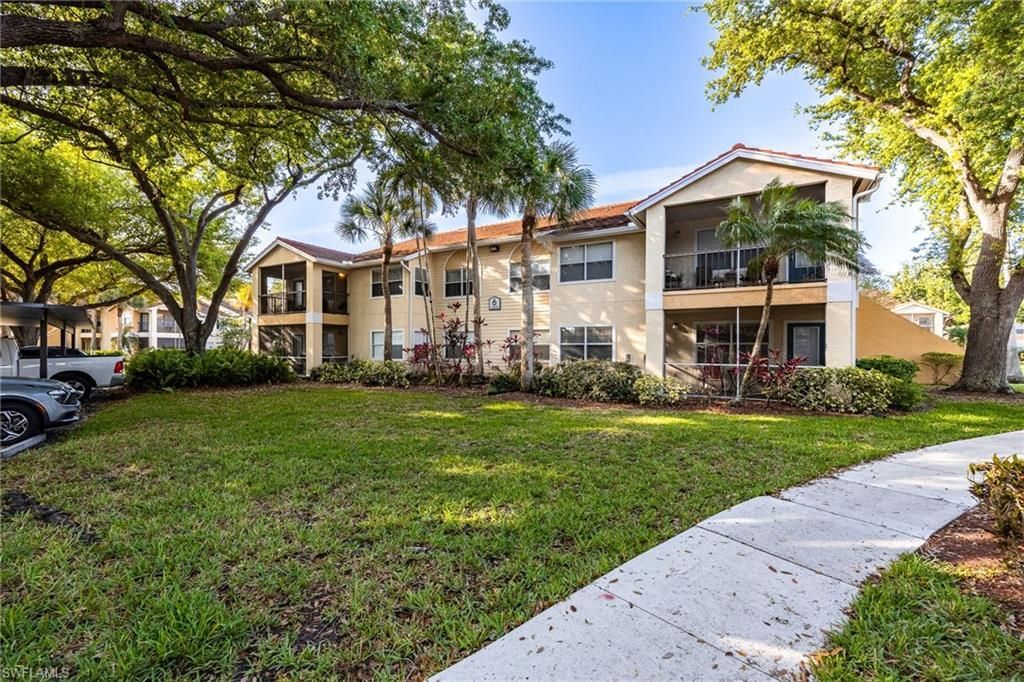 12550 Equestrian Cir, Unit 602, Fort Myers, FL 33907 Photo